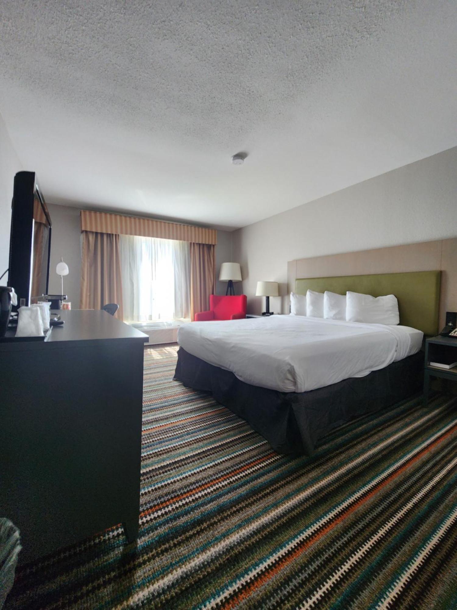 Country & By Radisson, West, Ks Topeka