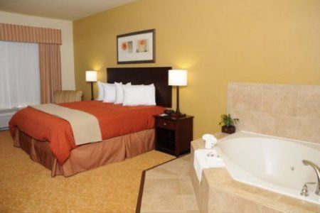 Country & By Radisson, West, Ks Topeka