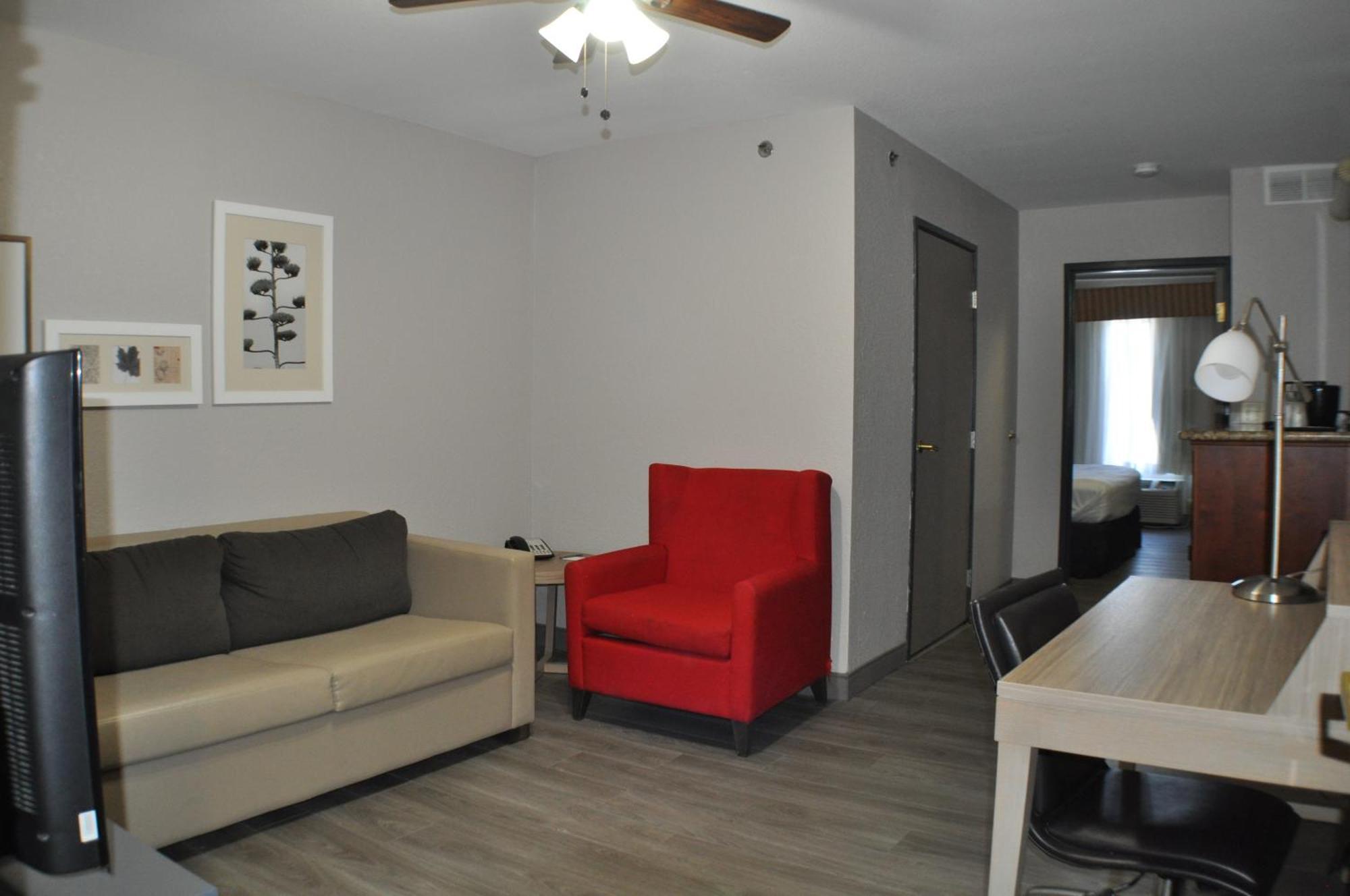 Country & By Radisson, West, Ks 3* Topeka
