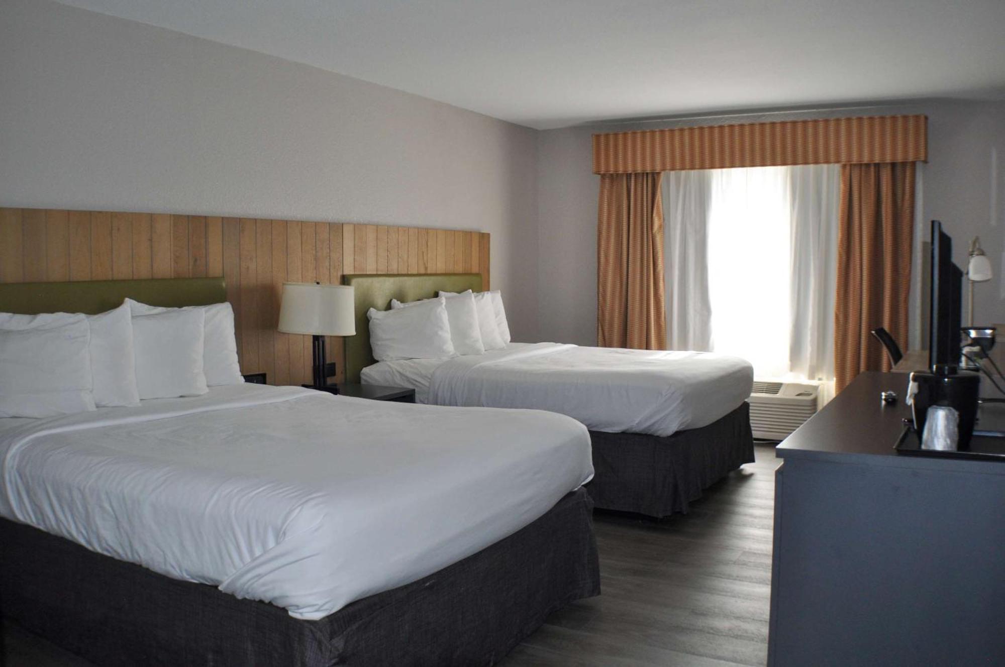 Country & By Radisson, West, Ks Hotel Topeka